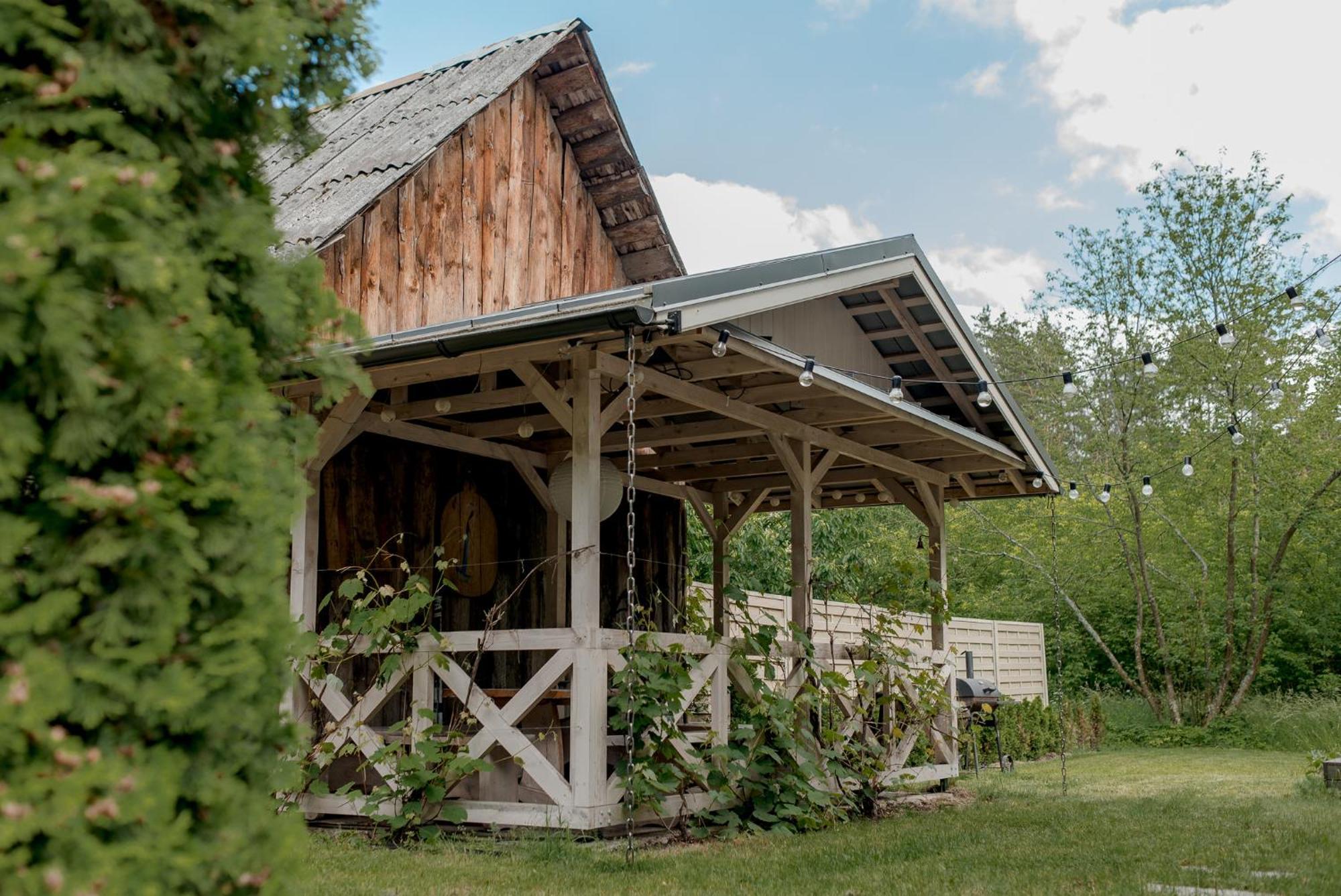 Villa Kurorto Namas ドルスキニンカイ エクステリア 写真